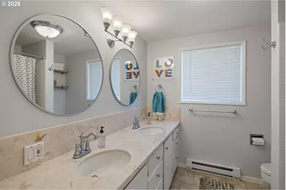 950 E 23rd Ave, Eugene, OR 97405 - Photo 30