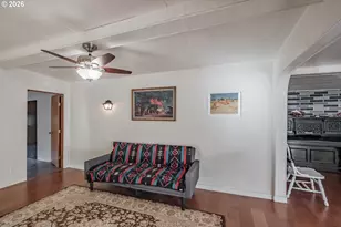 48785 Santiam Hwy, Cascadia, OR 97329 - Photo 16