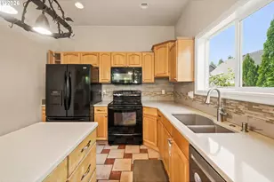 4398 Spring Meadow Ave, Eugene, OR 97404 - Photo 10
