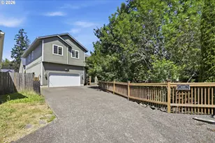 4398 Spring Meadow Ave, Eugene, OR 97404 - Photo 2