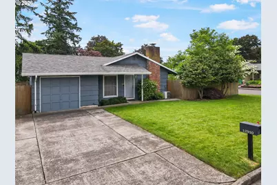 12910 SE Center St, Portland, OR 97236 - Photo 2