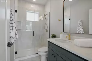 1123 SE Rhone St, Portland, OR 97202 - Photo 14