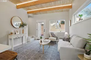 1123 SE Rhone St, Portland, OR 97202 - Photo 12