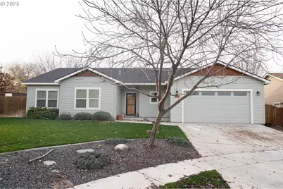 1031 SW Olive Ct, Hermiston, OR 97838 - Photo 2