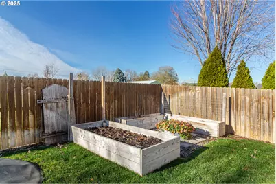 1031 SW Olive Ct, Hermiston, OR 97838 - Photo 24