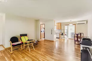 12300 SE Main St, Portland, OR 97233 - Photo 8