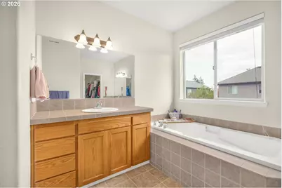 12656 Ross St, Oregon City, OR 97045 - Photo 16