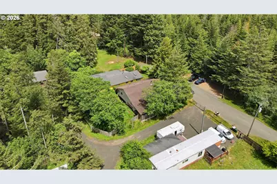 64426 Penny Rd, Coos Bay, OR 97420 - Photo 26