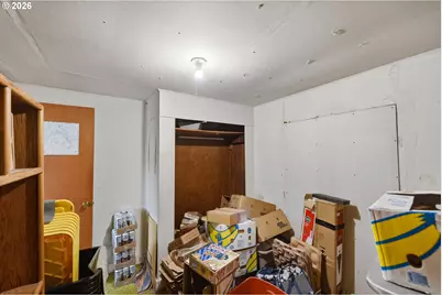 64426 Penny Rd, Coos Bay, OR 97420 - Photo 14