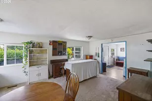 64426 Penny Rd, Coos Bay, OR 97420 - Photo 14