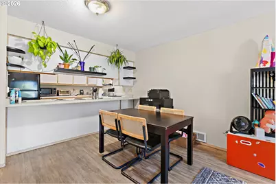 7509 NE Vancouver Mall Dr #A5, Vancouver, WA 98662 - Photo 8