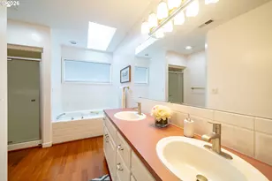 312 SW Cascade Meadow Dr, Sublimity, OR 97385 - Photo 18