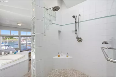 191 N Lotus Beach Dr, Portland, OR 97217 - Photo 32