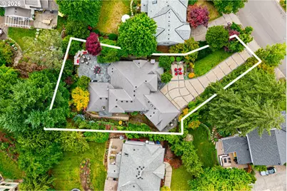 9630 SW Iowa Dr, Tualatin, OR 97062 - Photo 4