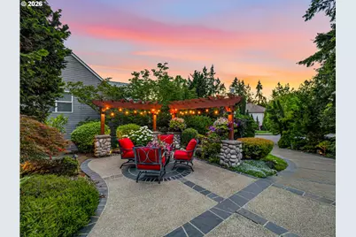 9630 SW Iowa Dr, Tualatin, OR 97062 - Photo 46