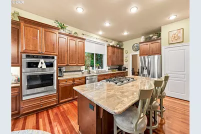 9630 SW Iowa Dr, Tualatin, OR 97062 - Photo 12