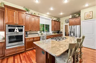9630 SW Iowa Dr, Tualatin, OR 97062 - Photo 12