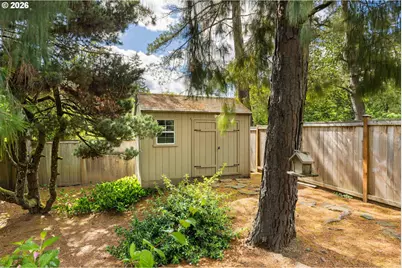 10329 SE Regina Ct, Happy Valley, OR 97086 - Photo 46