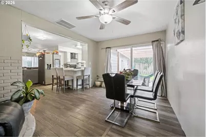 333 N 19th Ave, Cornelius, OR 97113 - Photo 10