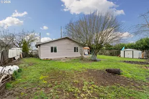 333 N 19th Ave, Cornelius, OR 97113 - Photo 22