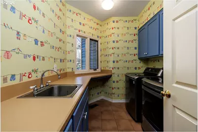 2055 Ridge Pointe Dr, Lake Oswego, OR 97034 - Photo 18