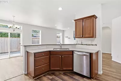 4760 Glacier Meadows Loop, Springfield, OR 97478 - Photo 14