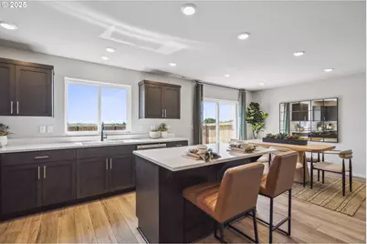 2702 Gunderson Ave, Woodburn, OR 97071 - Photo 8