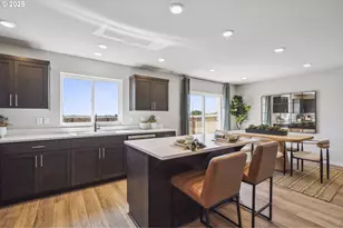 2702 Gunderson Ave, Woodburn, OR 97071 - Photo 8