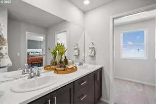 2702 Gunderson Ave, Woodburn, OR 97071 - Photo 16