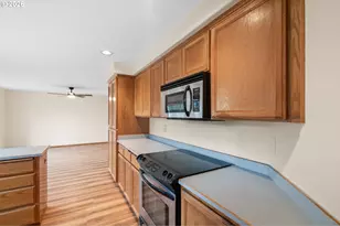 12328 SW Anton Dr, Portland, OR 97223 - Photo 16