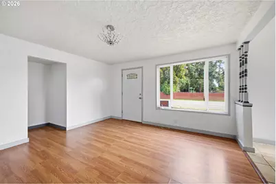 9810 NE 2nd St, Vancouver, WA 98664 - Photo 6