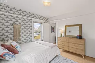 860 N Holland St, Portland, OR 97217 - Photo 4