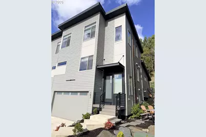 143 Shelton McMurphey Blvd, Eugene, OR 97401 - Photo 2