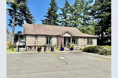 1495 8th St, Florence, OR 97439 - Photo 2