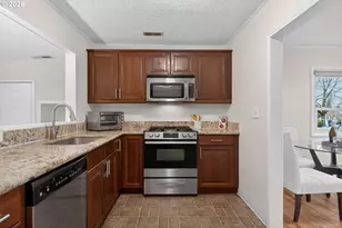 2940 SW 121st Ave, Beaverton, OR 97005 - Photo 12