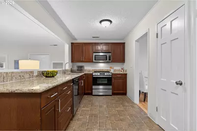 2940 SW 121st Ave, Beaverton, OR 97005 - Photo 10
