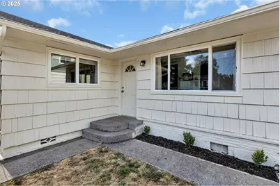 114 Cherry St, Castle Rock, WA 98611 - Photo 4
