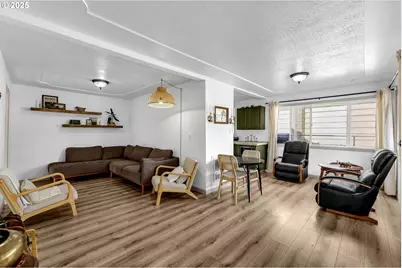 114 Cherry St, Castle Rock, WA 98611 - Photo 8