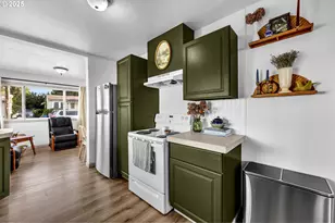 114 Cherry St, Castle Rock, WA 98611 - Photo 12