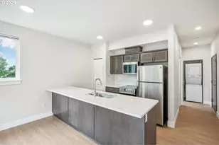 4775 NE 107th Ave, Portland, OR 97220 - Photo 4