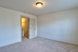 7728 NE Julie Ann Ln, Hillsboro, OR 97124 - Photo 30