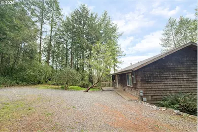 95950 Sundown Dr, Brookings, OR 97415 - Photo 4