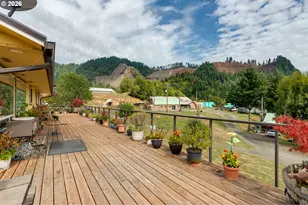 17779 Sitkum Ln, Myrtle Point, OR 97458 - Photo 12