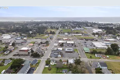 1055 SE Baltimore Ave, Bandon, OR 97411 - Photo 34