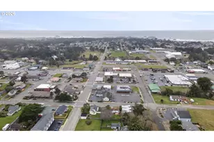 1055 SE Baltimore Ave, Bandon, OR 97411 - Photo 34