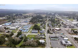 1055 SE Baltimore Ave, Bandon, OR 97411 - Photo 30