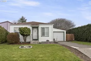 1055 SE Baltimore Ave, Bandon, OR 97411 - Photo 1