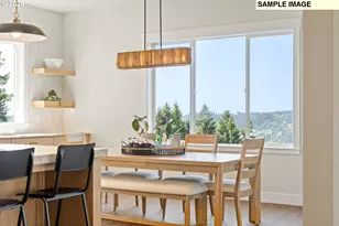 6123 Skyline Dr, West Linn, OR 97068 - Photo 10