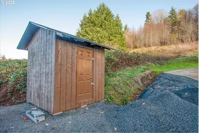 110 Lenora Ln, Kelso, WA 98626 - Photo 22