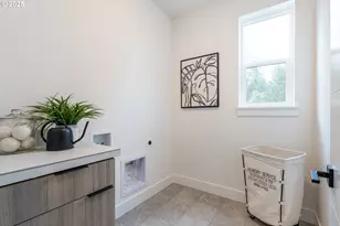 16150 NW Newberry Ln, Portland, OR 97229 - Photo 22